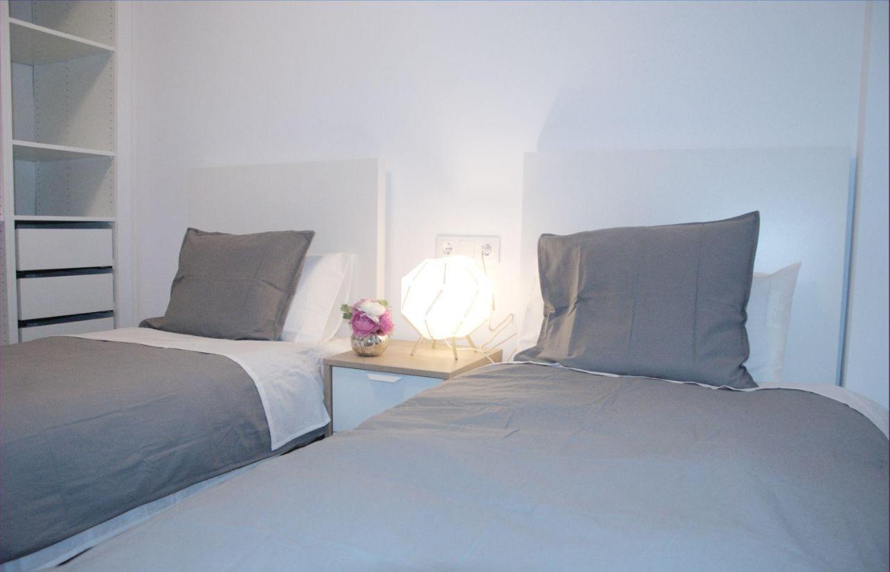 Ferienwohnung Vivienda Junto A Ruzafa - 12 Pax Y Mas Valencia Exterior foto