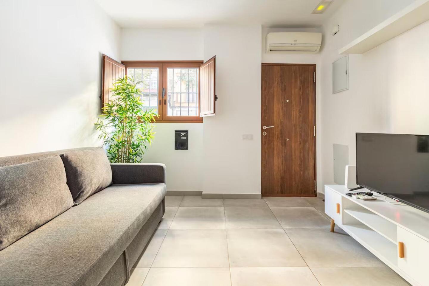 Ferienwohnung Vivienda Junto A Ruzafa - 12 Pax Y Mas Valencia Exterior foto