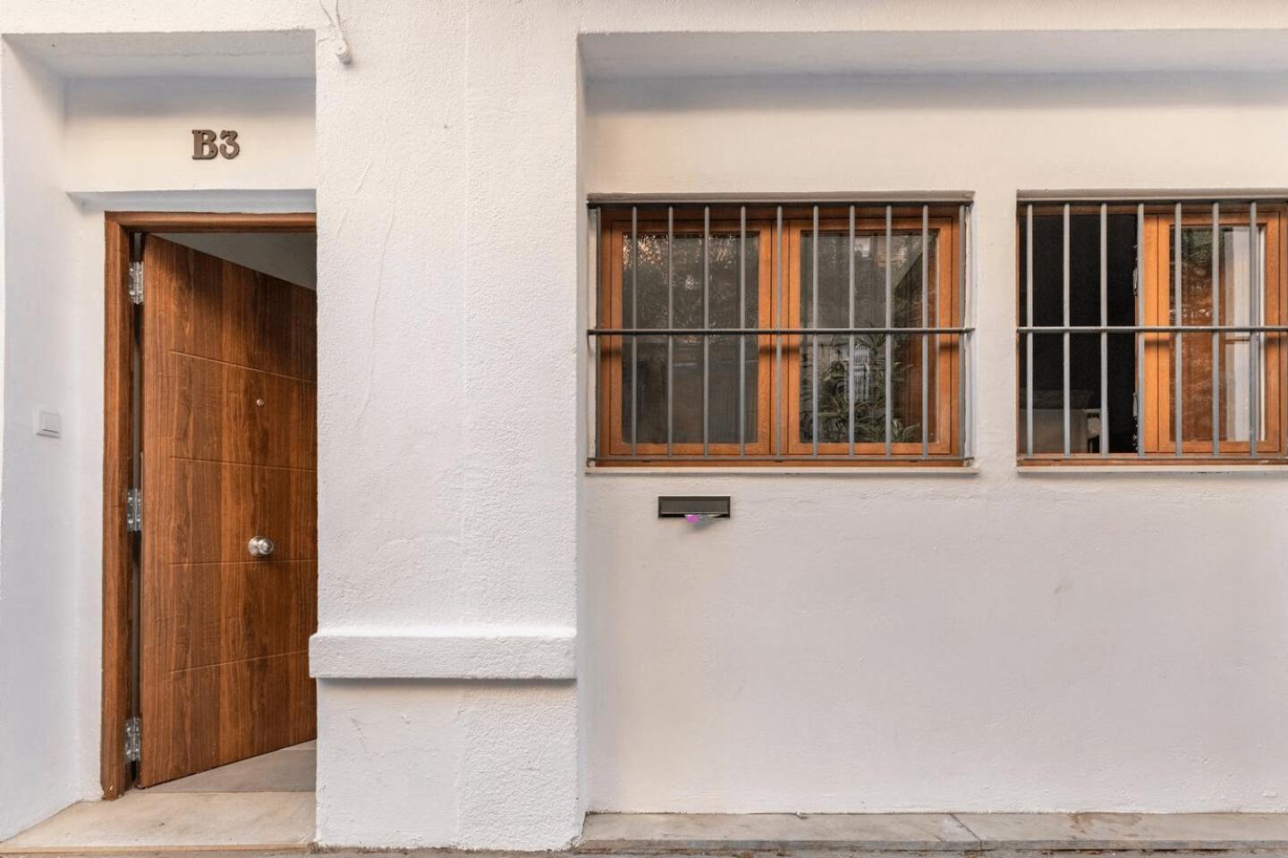 Ferienwohnung Vivienda Junto A Ruzafa - 12 Pax Y Mas Valencia Exterior foto